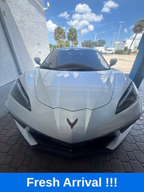 Used 2020 Chevrolet Corvette Stingray Premium Conv w/ 3LT Preferred Equipment Group RWD image 2
