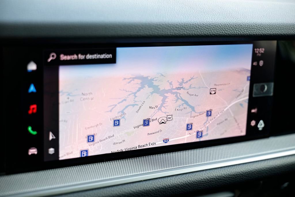 Certified 2026 Porsche Cayenne E-Hybrid AWD/4WD image 42