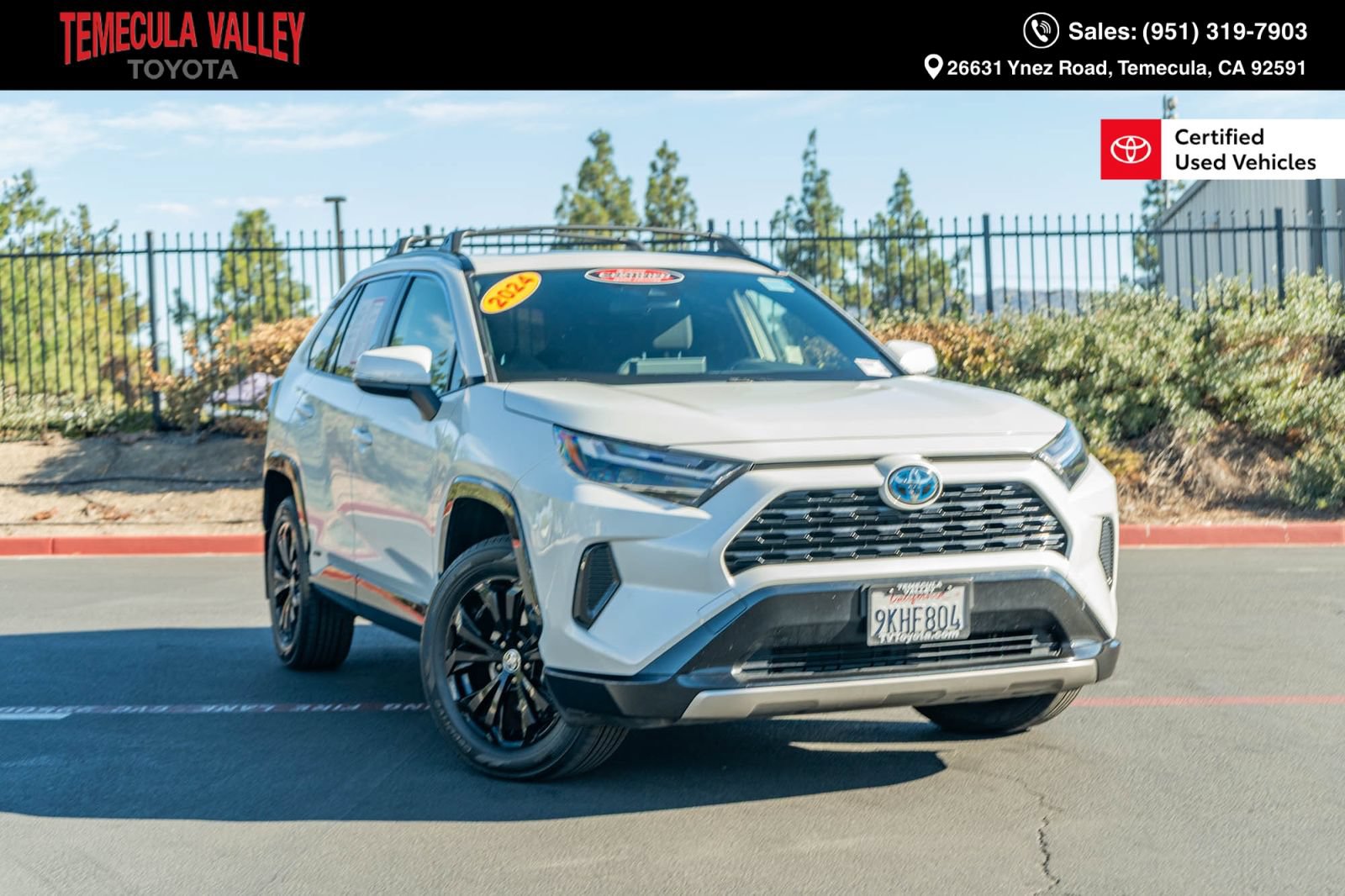 Certified 2024 Toyota RAV4 SE w/ Convenience Package AWD/4WD image 1
