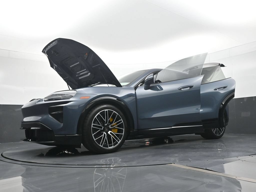Used 2026 Porsche Cayenne Turbo AWD/4WD image 32