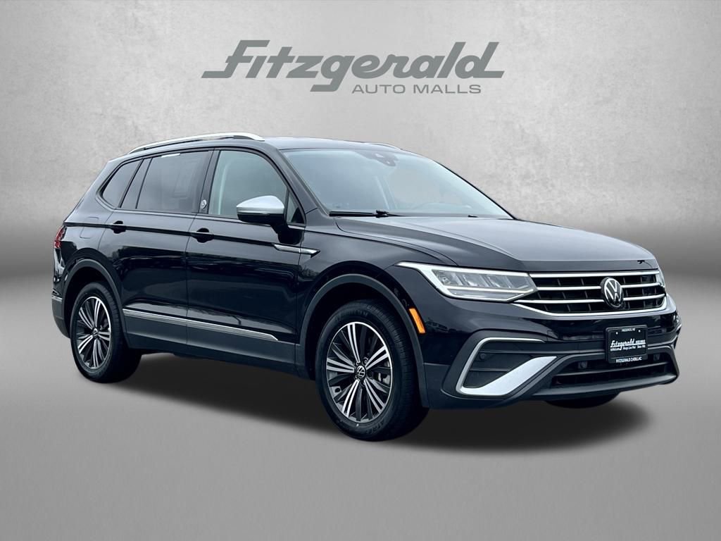 Used 2024 Volkswagen Tiguan Wolfsburg Edition image 1