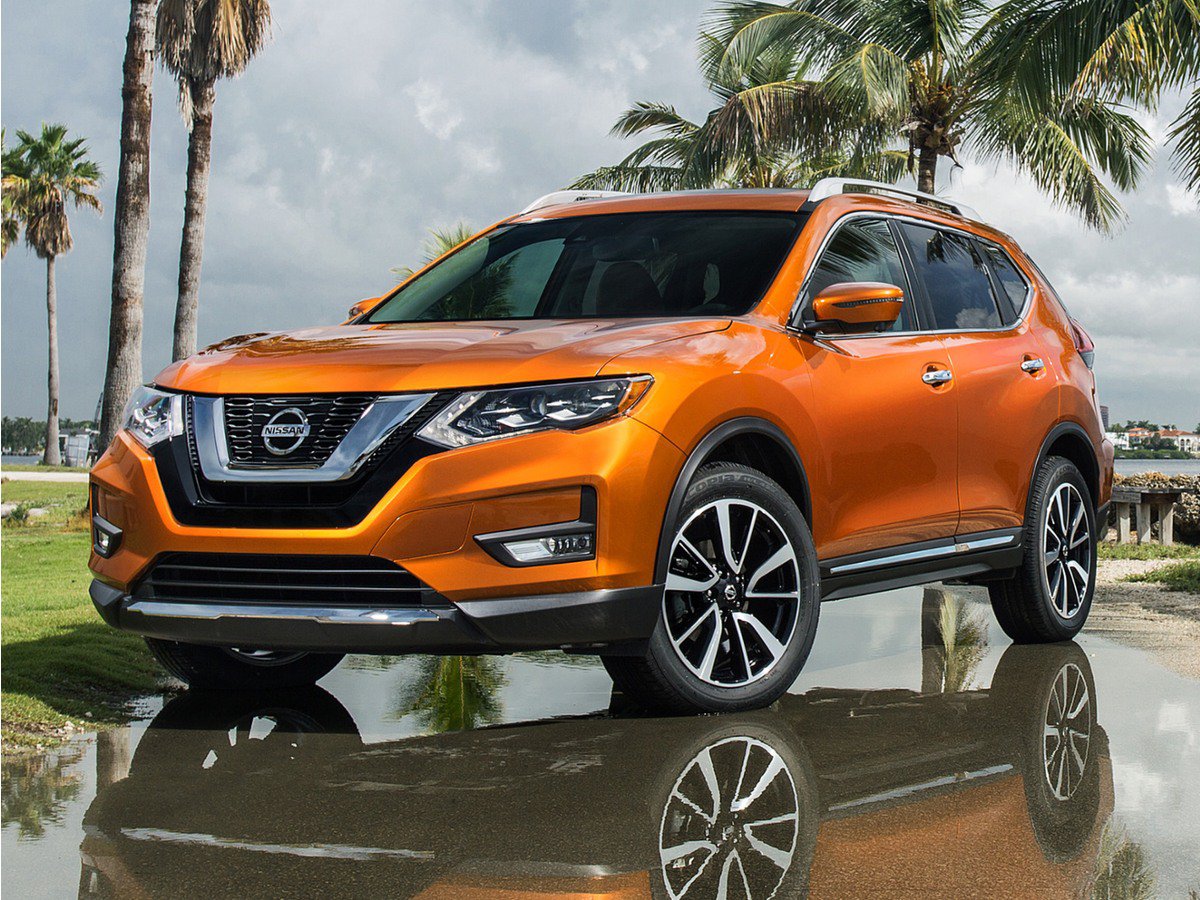 Used 2017 Nissan Rogue SV w/ SV Premium Package