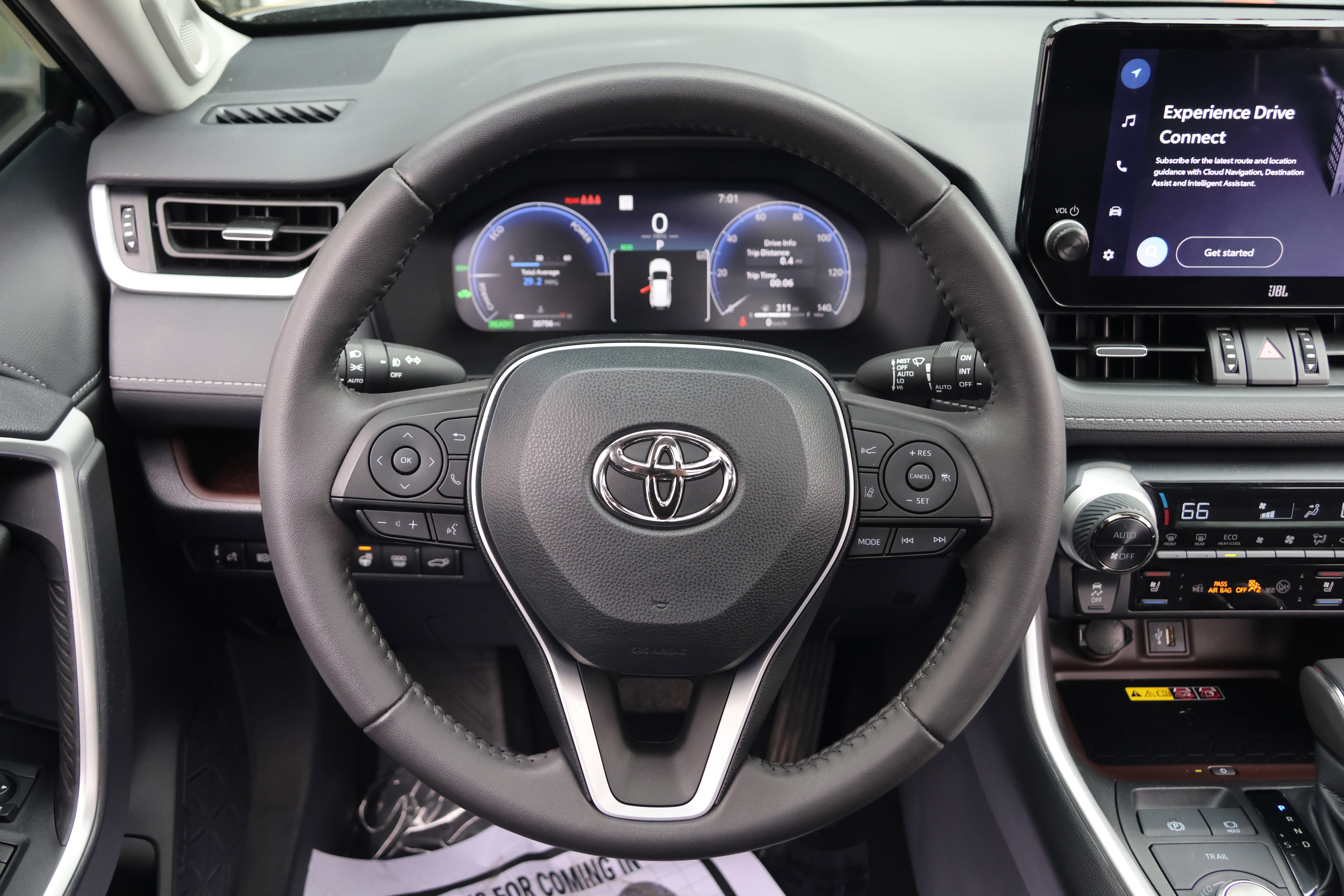 Used 2023 Toyota RAV4 Limited image 17