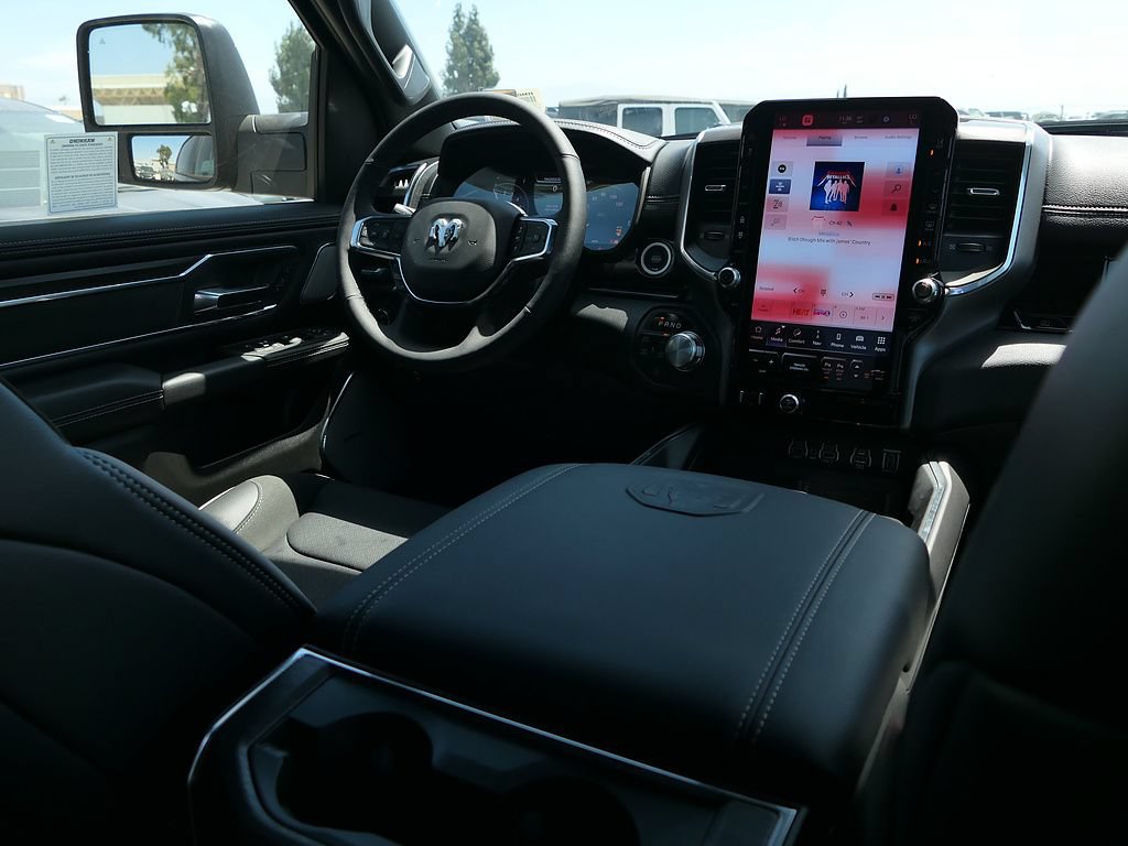 New 2026 RAM 1500 Laramie AWD/4WD image 20