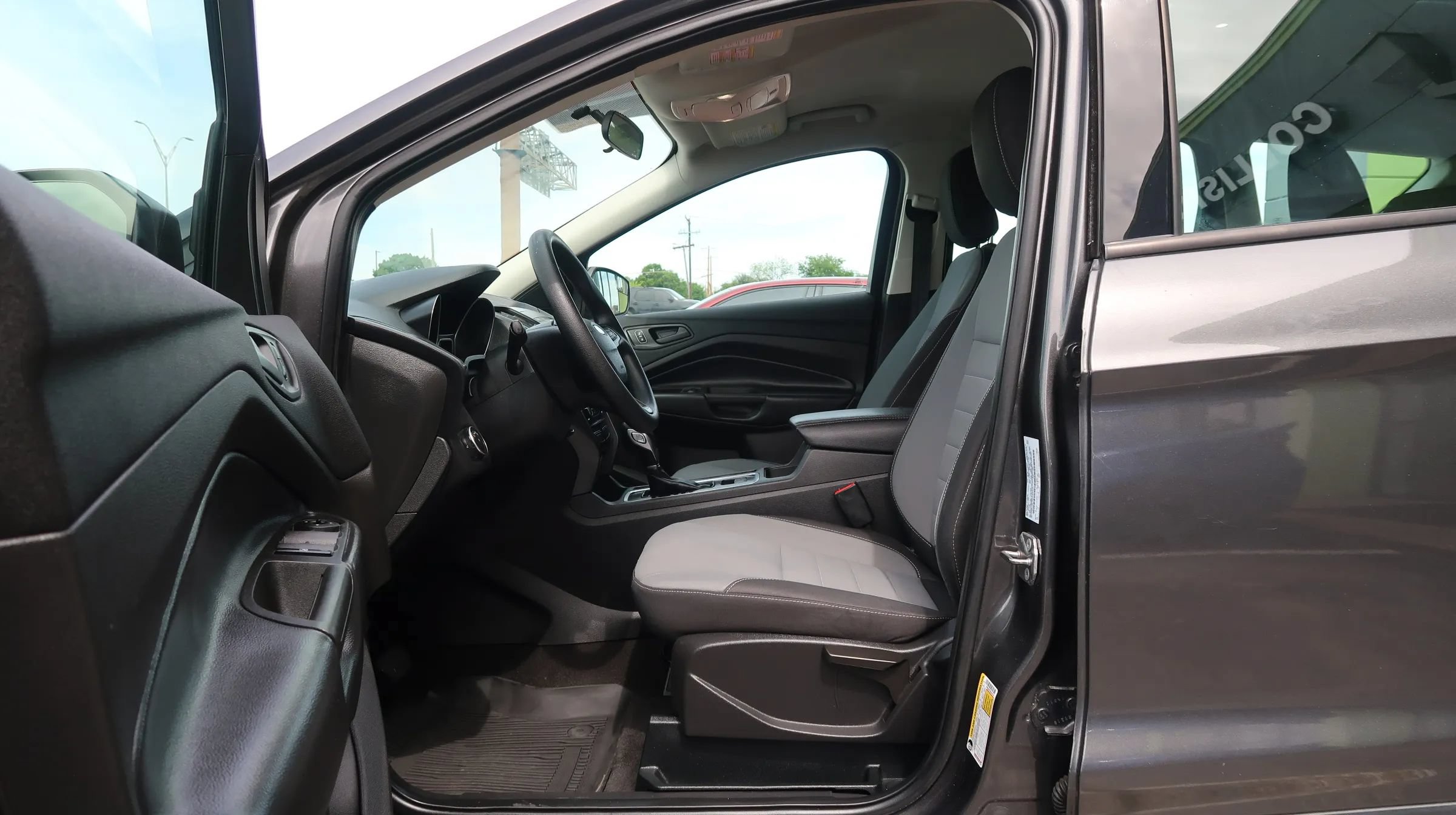Used 2019 Ford Escape S FWD image 16