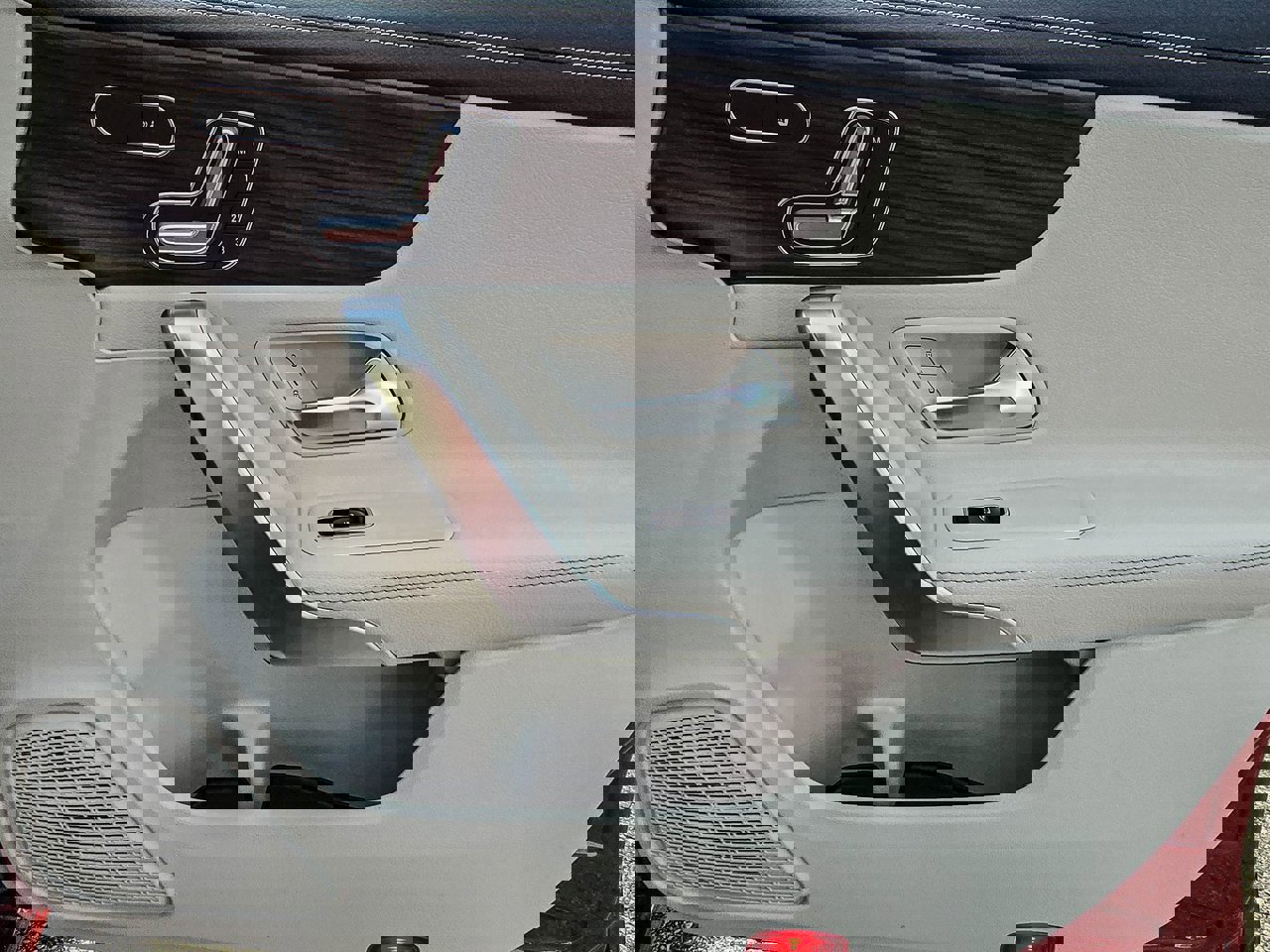 New 2026 Mercedes-Benz CLA 250 4MATIC image 36