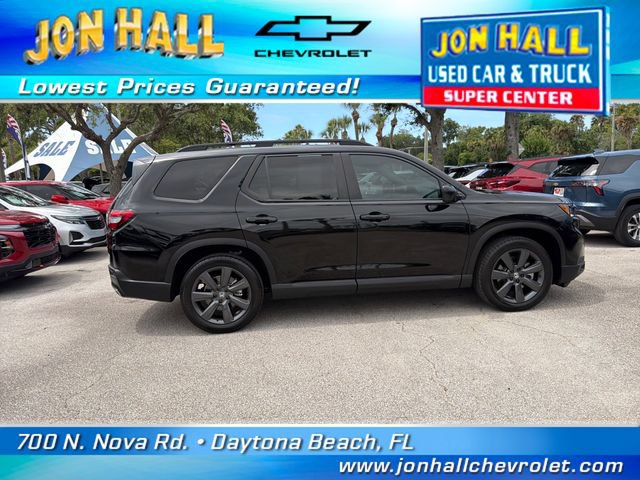 Used 2025 Honda Pilot Sport image 14