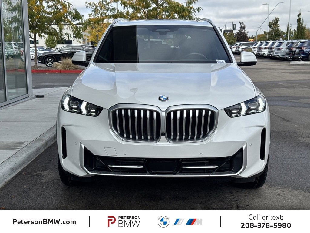 Used 2024 BMW X5 xDrive40i w/ Premium Package image 10