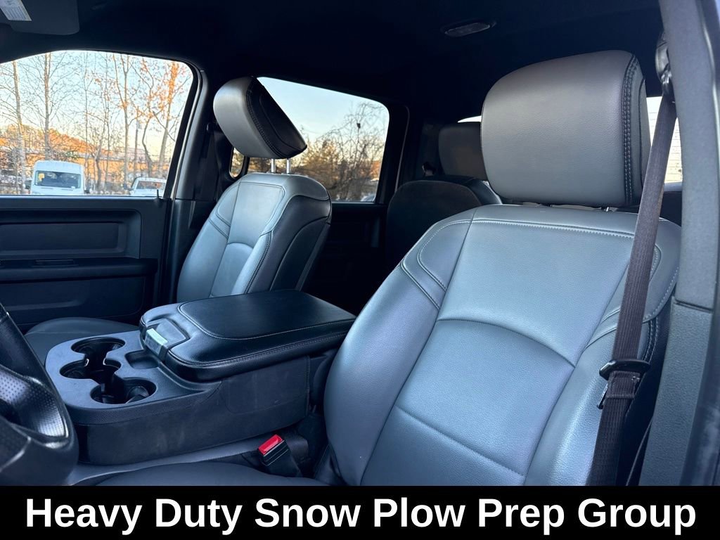 Used 2023 RAM 3500 Tradesman w/ Chrome Appearance Group image 12