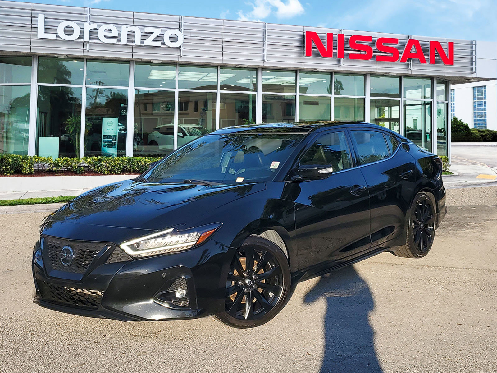 Used 2022 Nissan Maxima SR w/ Sport Mat Group