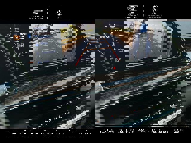 Used 2021 Cadillac Escalade Premium Luxury w/ Performance Package image 16