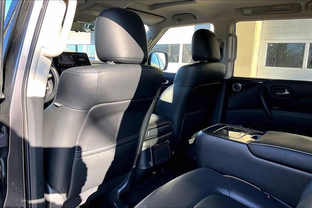 Certified 2024 INFINITI QX80 Luxe image 31