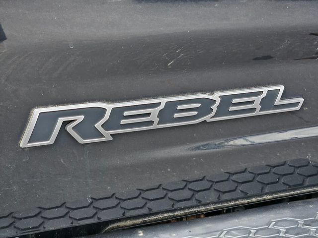 Used 2018 RAM 1500 Rebel w/ Luxury Group AWD/4WD image 16
