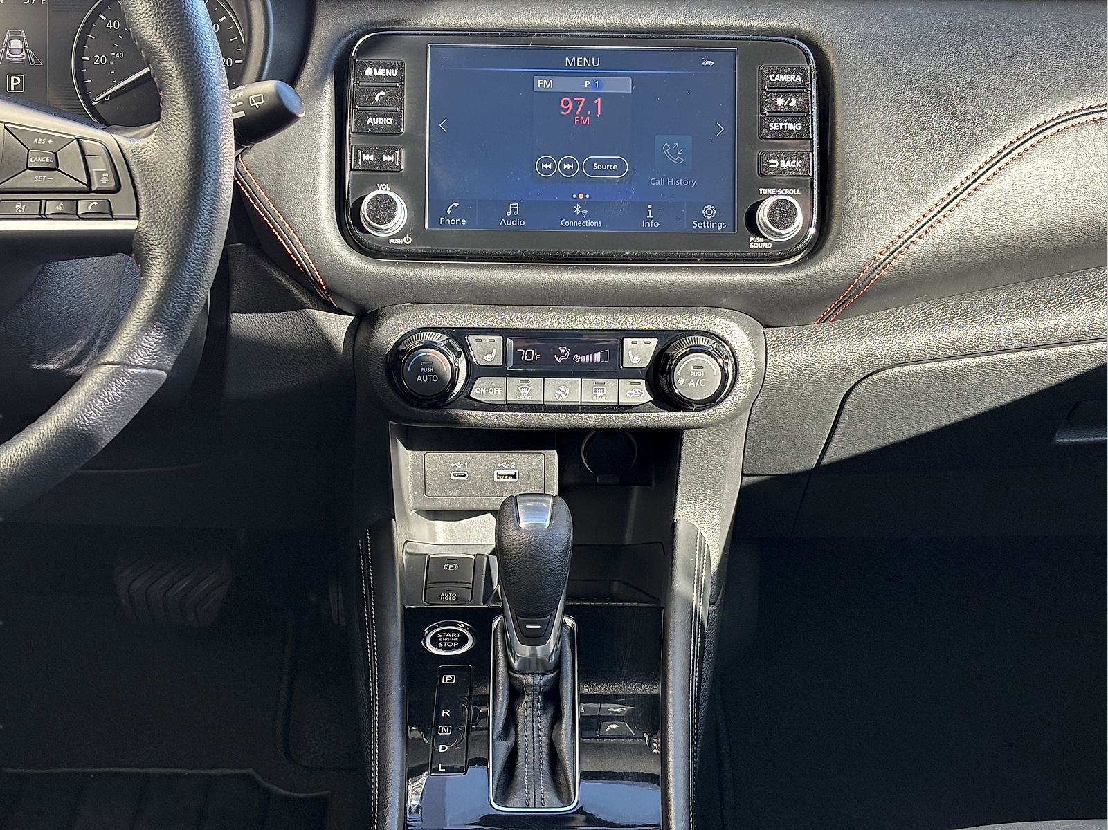 Used 2023 Nissan Kicks SR w/ SR Premium Package image 19
