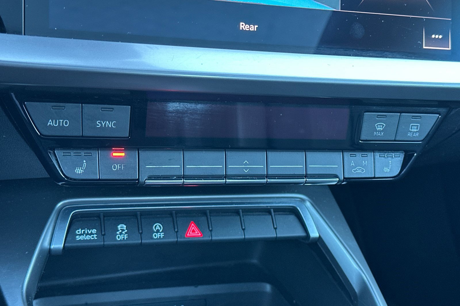 Used 2022 Audi A3 2.0T Premium image 21