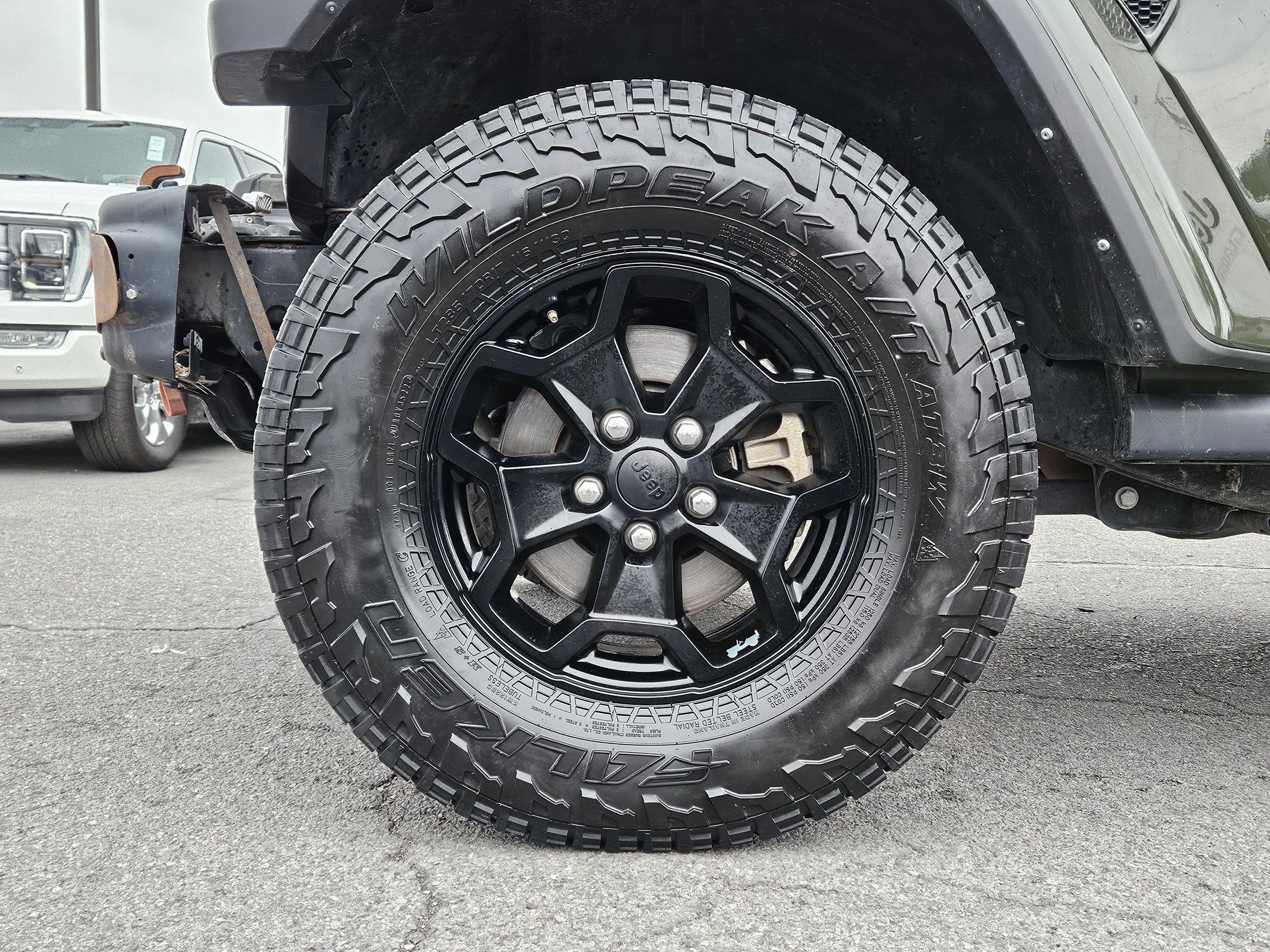 Used 2021 Jeep Gladiator Sport AWD/4WD image 13