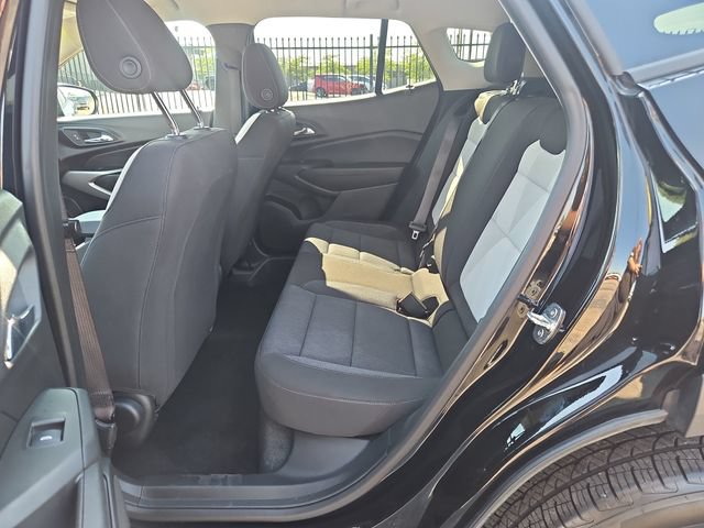 Used 2024 Chevrolet Trax LS w/ Driver Confidence Package FWD image 25