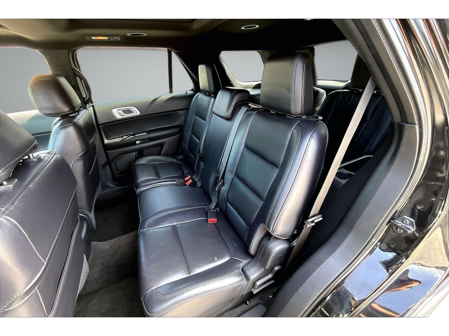 Used 2012 Ford Explorer XLT AWD/4WD image 35