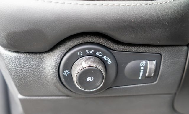 Used 2022 Dodge Durango GT AWD/4WD image 23