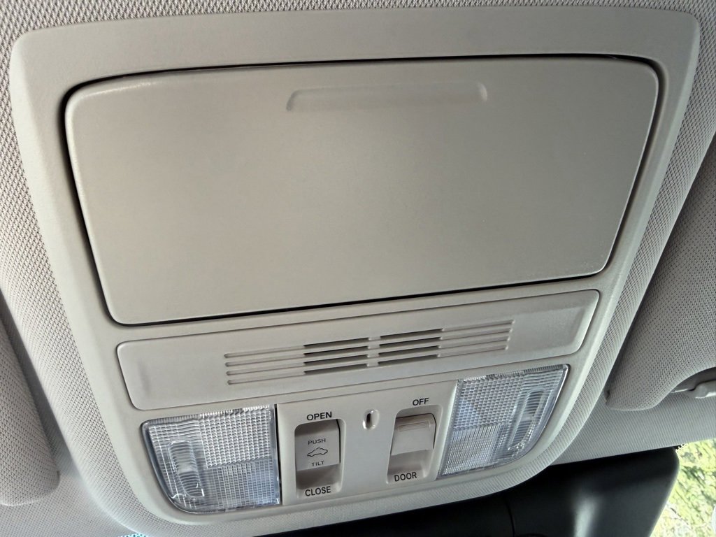 Used 2018 Honda Accord EX-L image 28