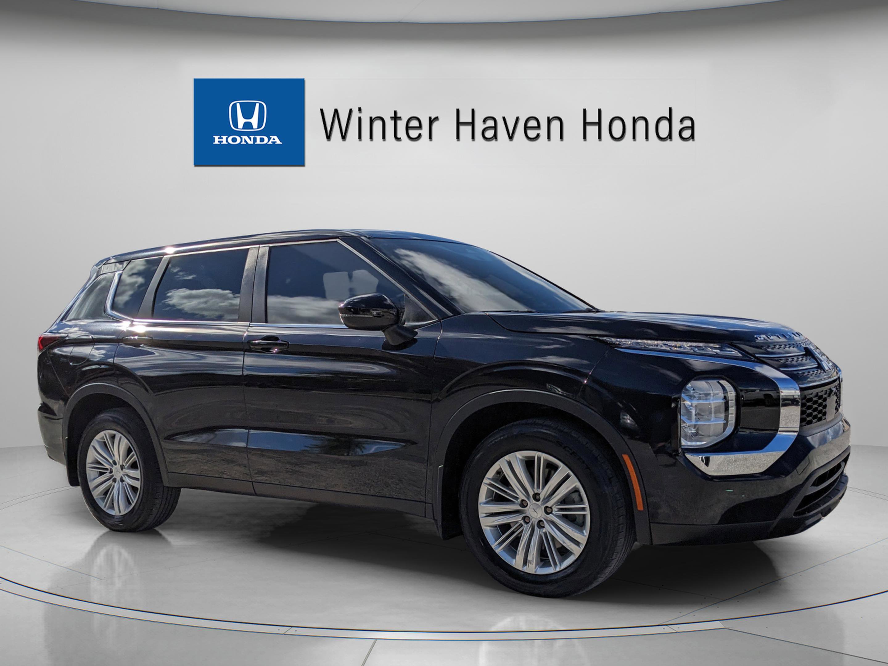 Used 2023 Mitsubishi Outlander ES video 1