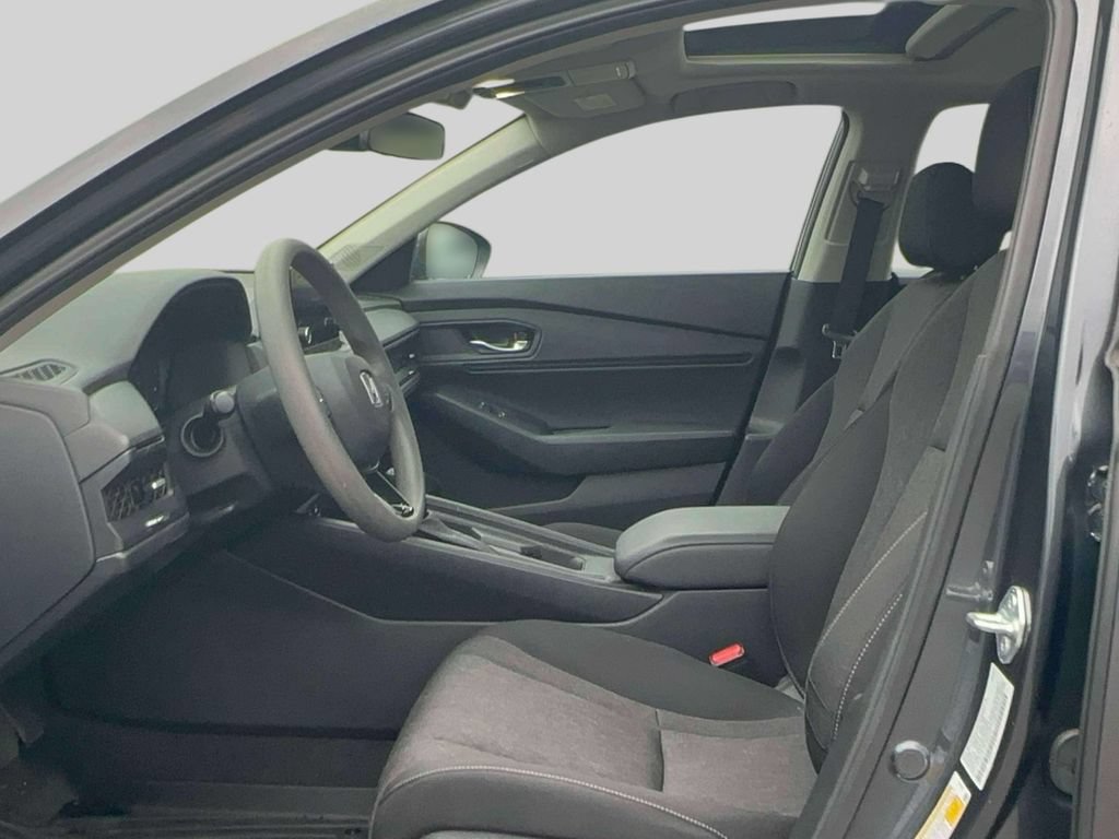 Certified 2023 Honda Accord EX image 14