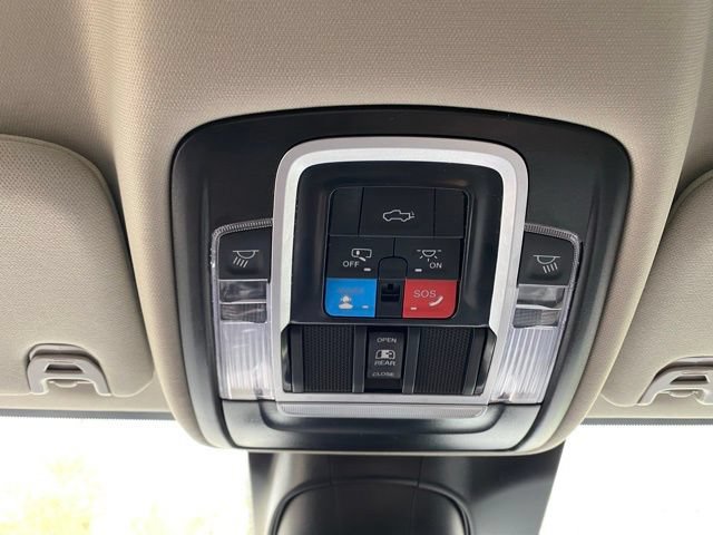 Used 2024 RAM 2500 Laramie w/ Safety Group AWD/4WD image 18