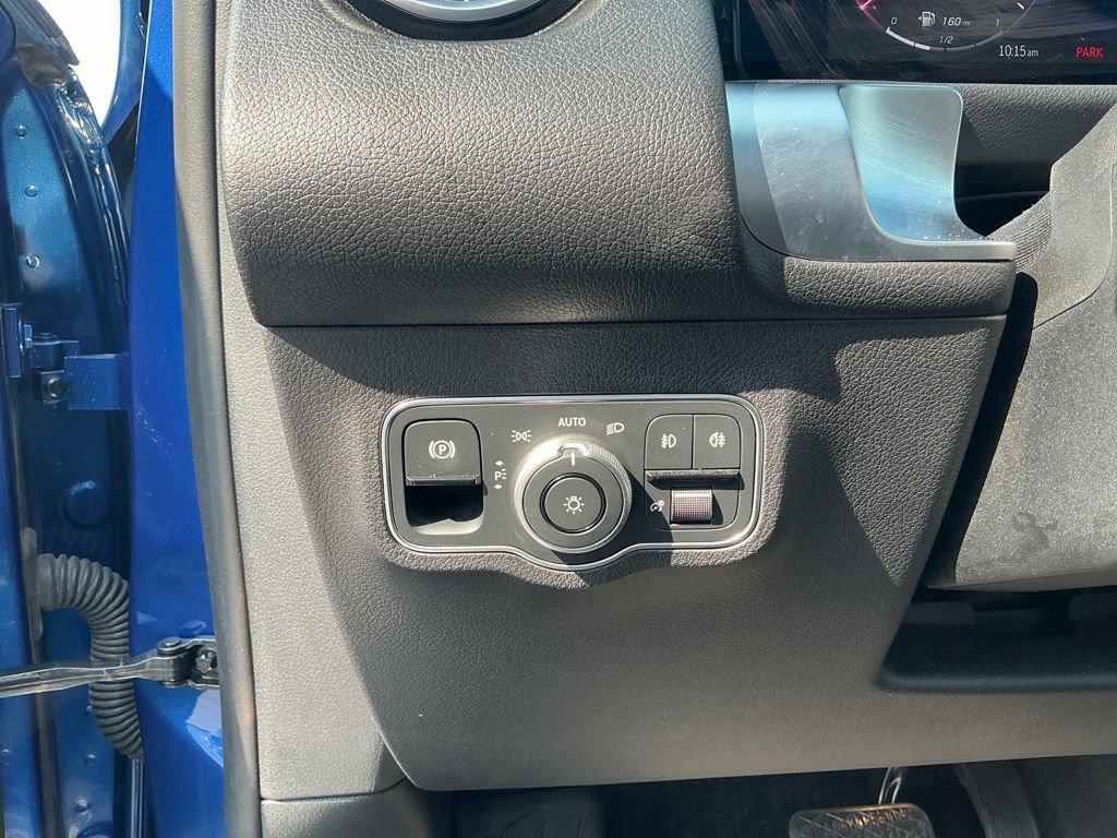 Certified 2024 Mercedes-Benz GLB 250 4MATIC image 15