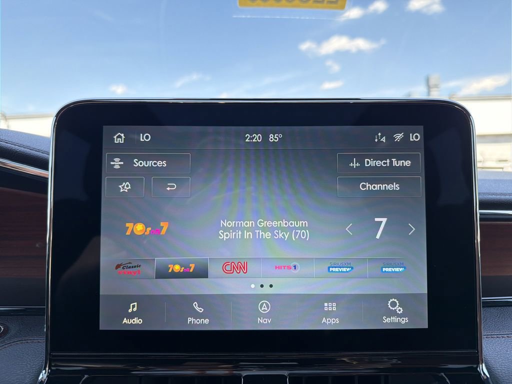 Used 2021 Lincoln Navigator Reserve w/ Luxury Package AWD/4WD image 24