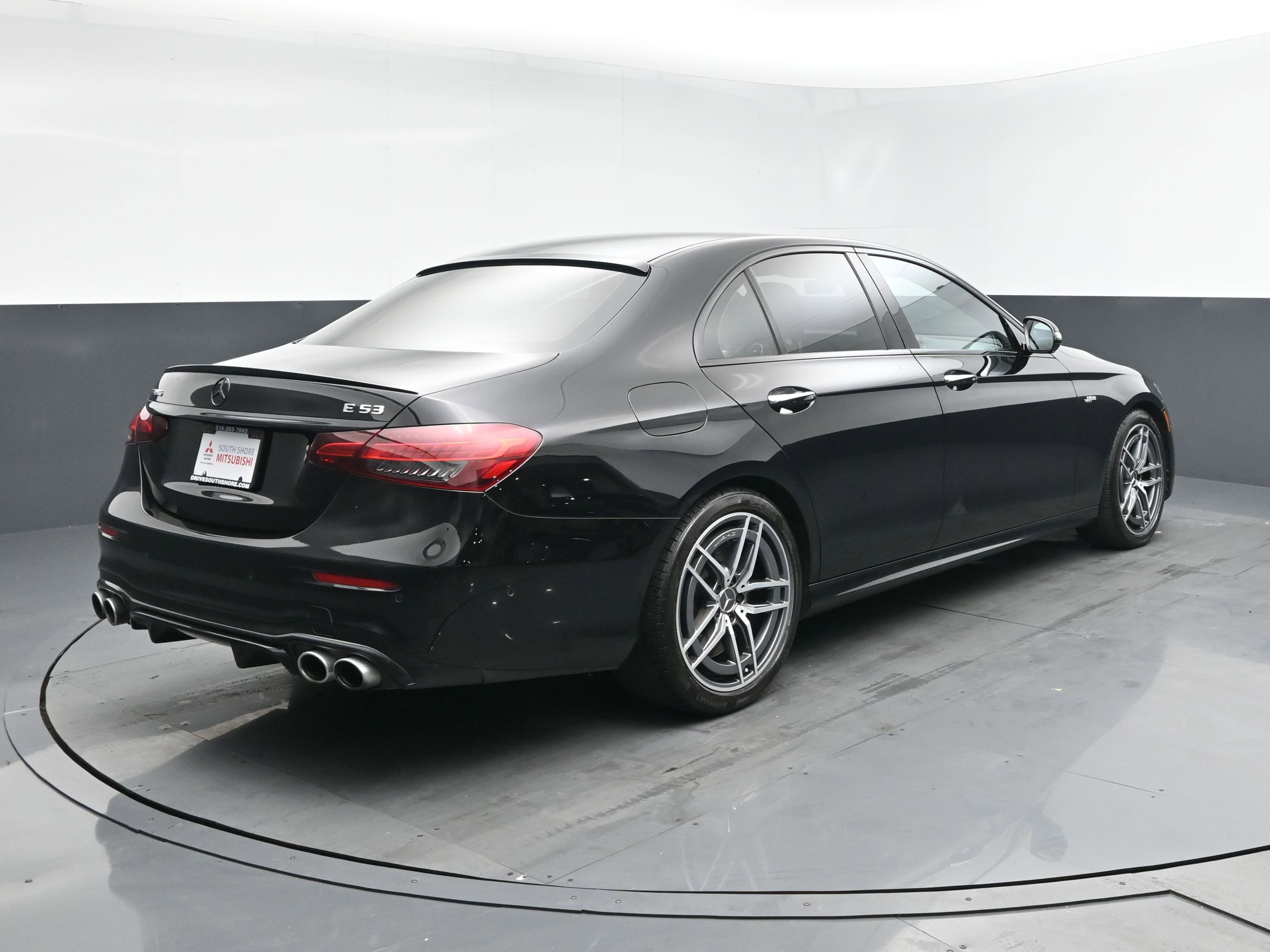 Used 2022 Mercedes-Benz E 53 AMG 4MATIC Sedan image 23