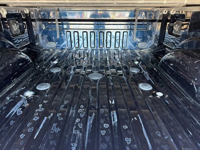 Used 2021 Ford F350 XLT w/ XLT Premium Package AWD/4WD image 8