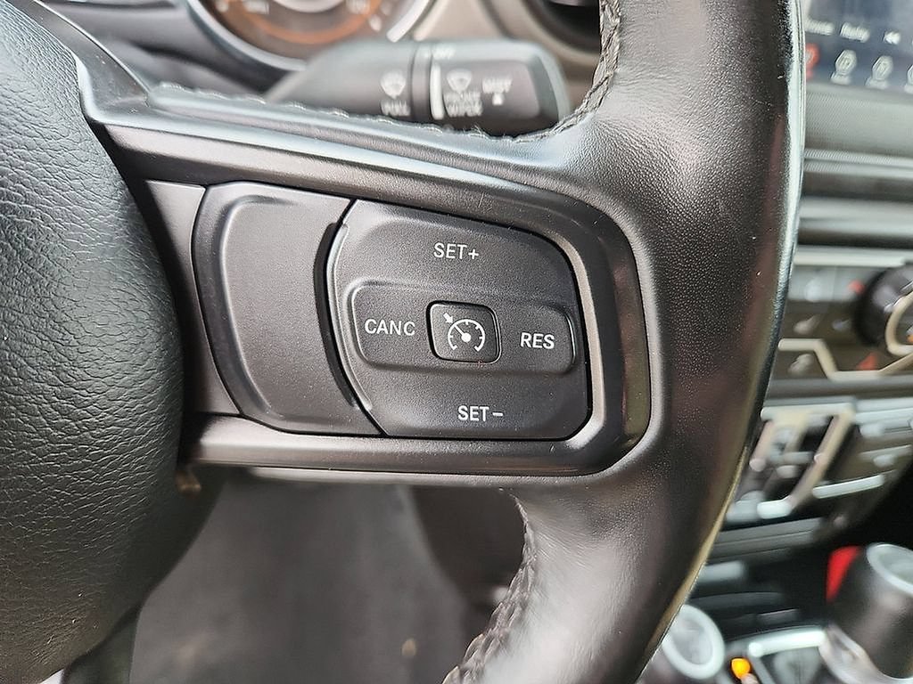 Used 2022 Jeep Gladiator Sport AWD/4WD image 16