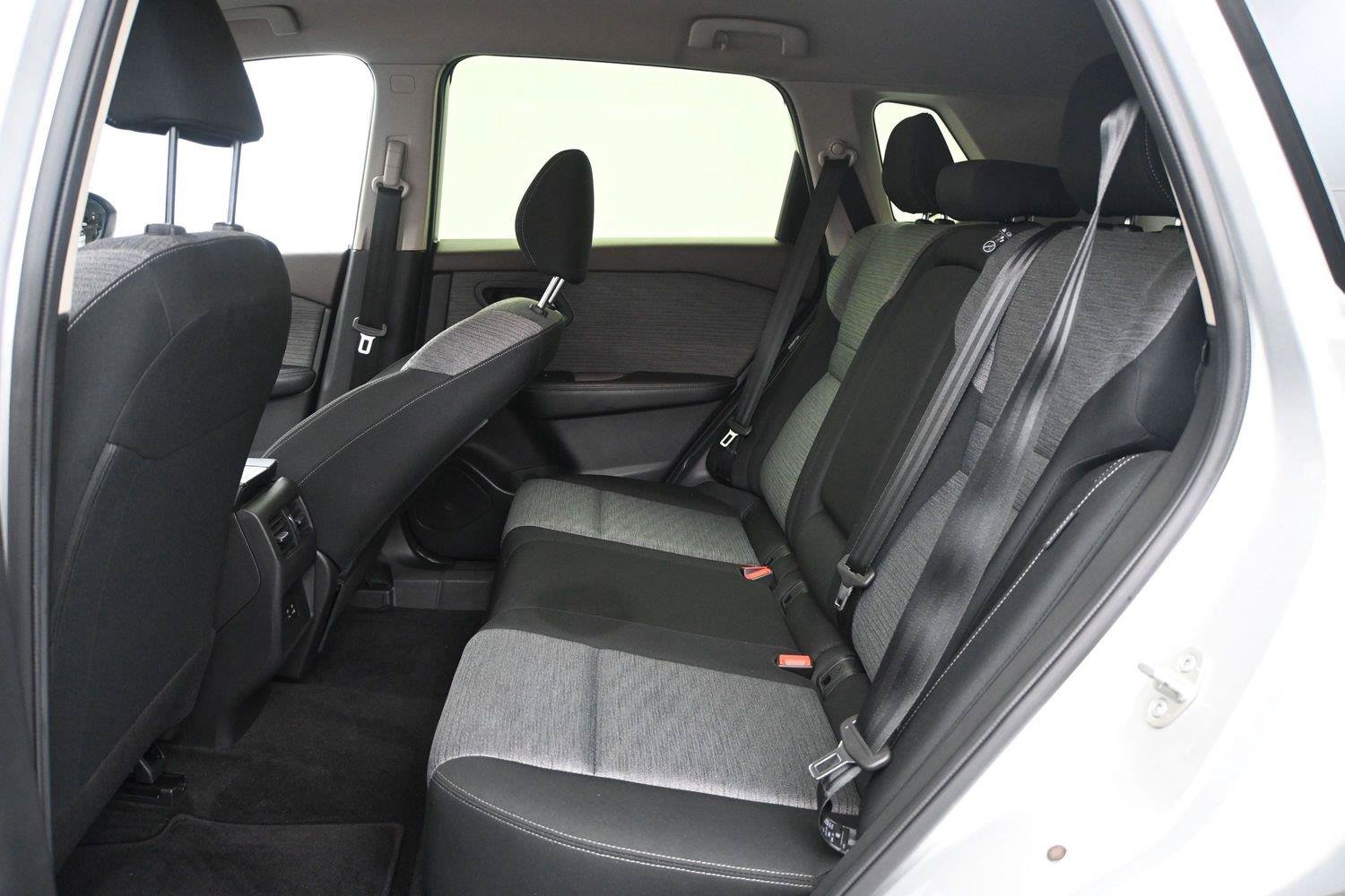 Used 2023 Nissan Rogue SV AWD/4WD image 9