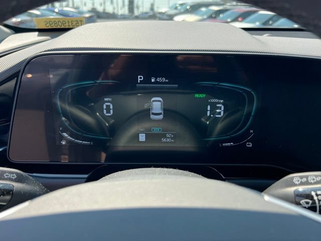 Certified 2026 Kia Niro EX FWD image 18