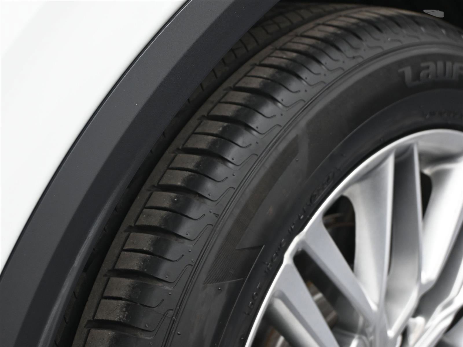 Certified 2022 Acura MDX SH-AWD w/ Advance Package image 19