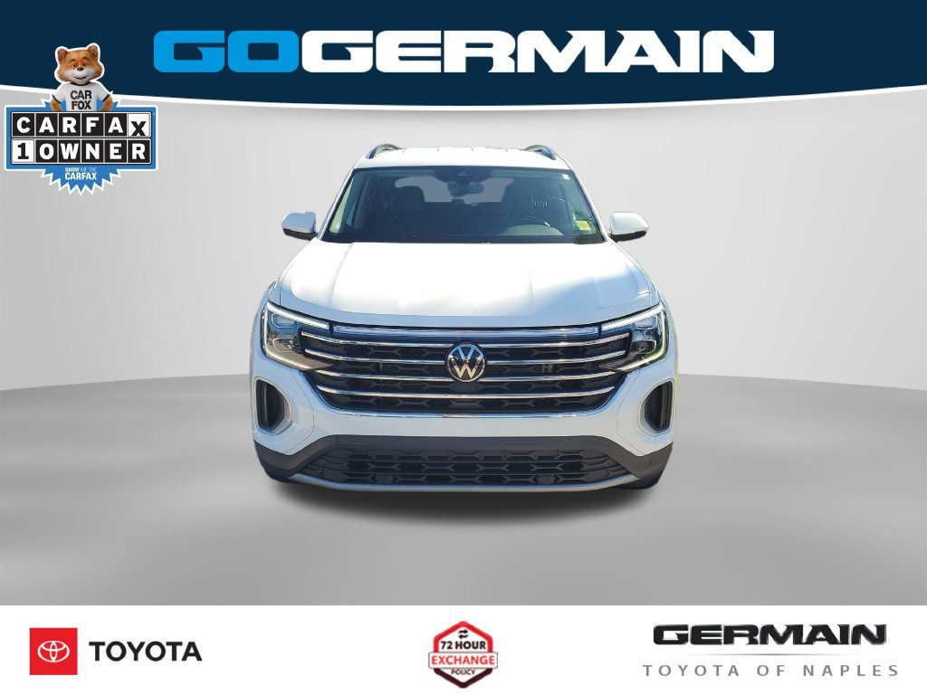 Used 2024 Volkswagen Atlas SE w/ Black Wheel Package FWD image 3