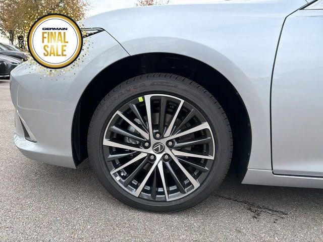 New 2025 Lexus ES 350 w/ Premium Package image 9