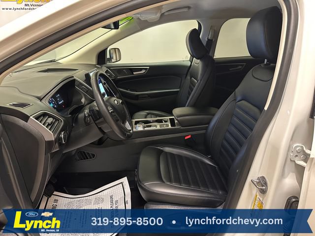 Certified 2024 Ford Edge SEL w/ Convenience Package AWD/4WD image 6