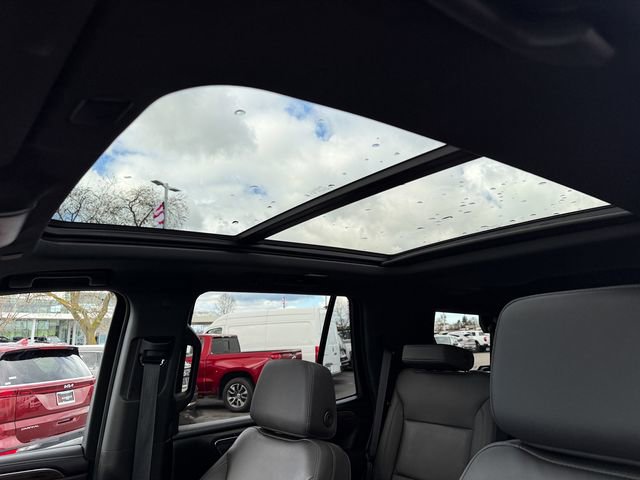 Used 2024 Chevrolet Tahoe Z71 w/ Luxury Package image 15