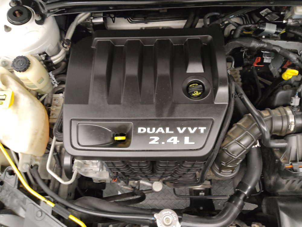 Used 2014 Chrysler 200 Touring FWD image 30