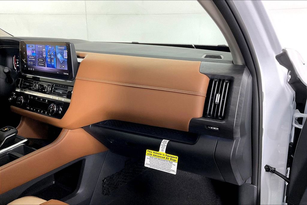 New 2026 Nissan Pathfinder Platinum w/ Cargo Package AWD/4WD image 18