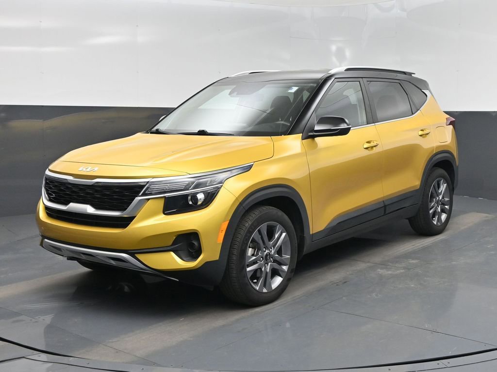 Certified 2022 Kia Seltos S image 22