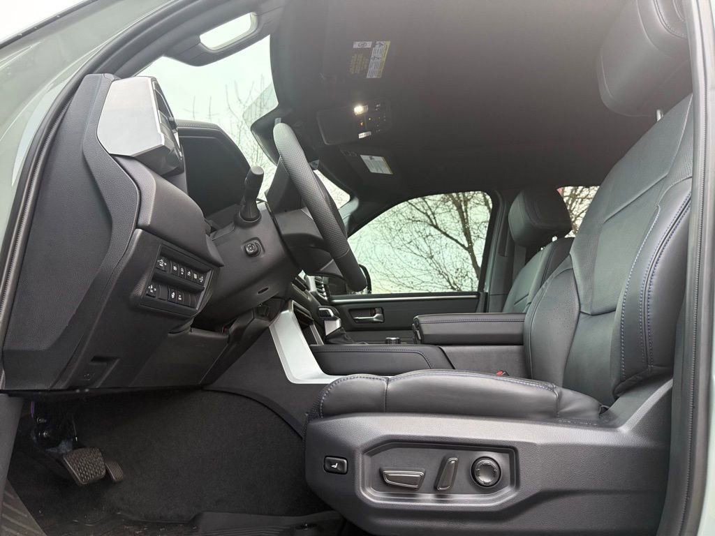 Used 2025 Toyota Tundra Platinum image 11
