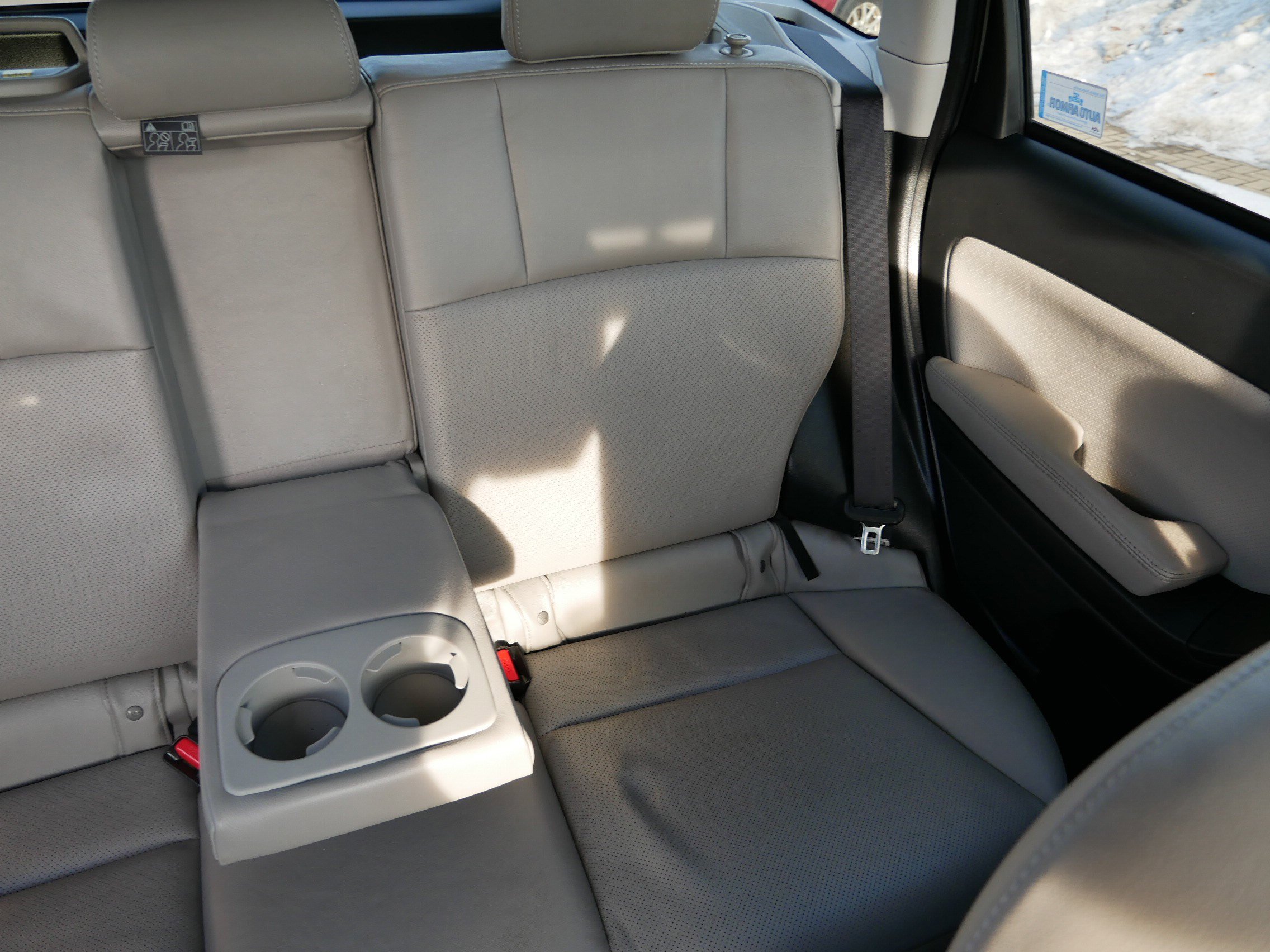 Used 2015 Subaru Forester 2.5i Limited image 14