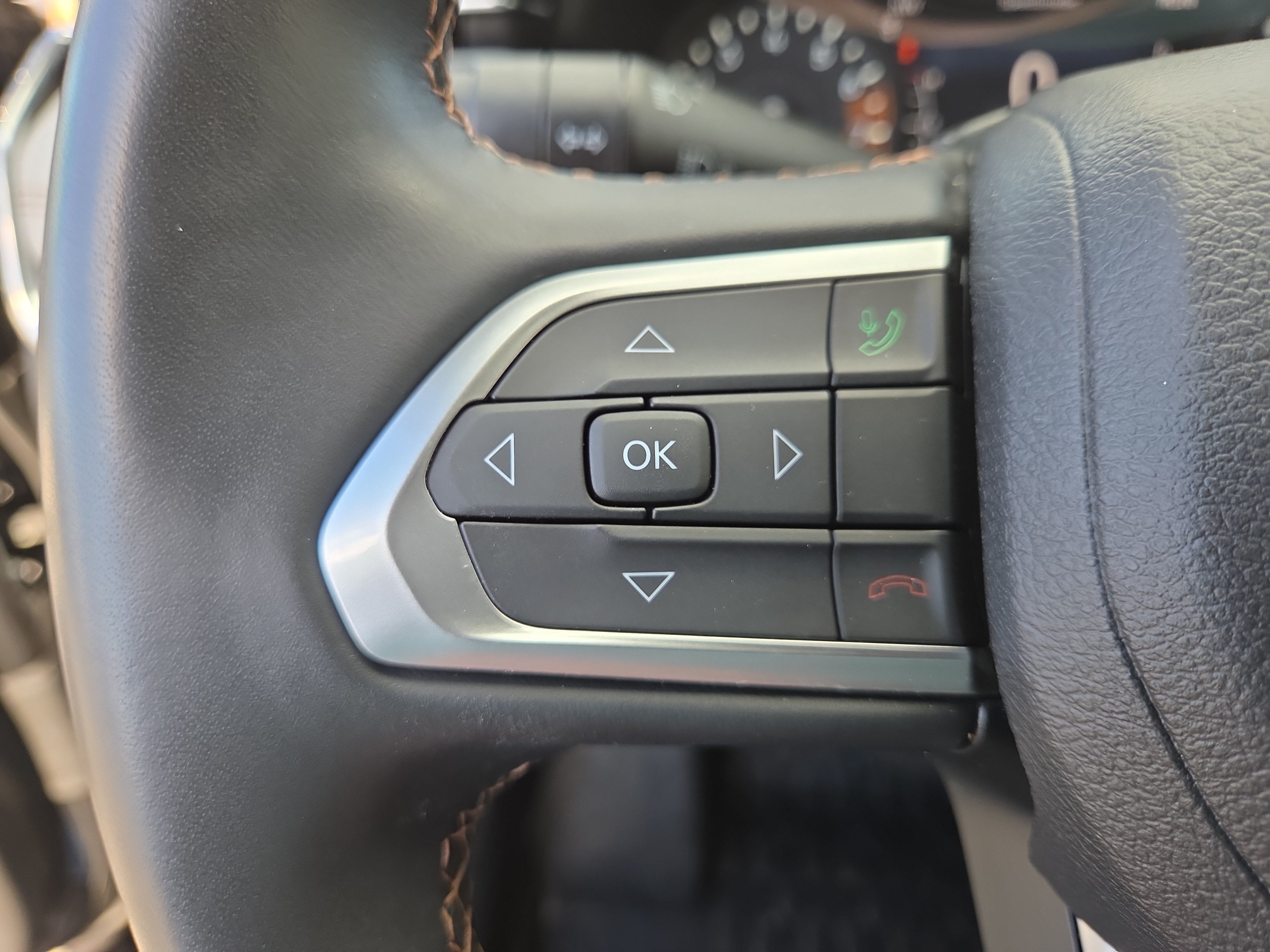 Certified 2022 Jeep Compass Limited AWD/4WD image 29