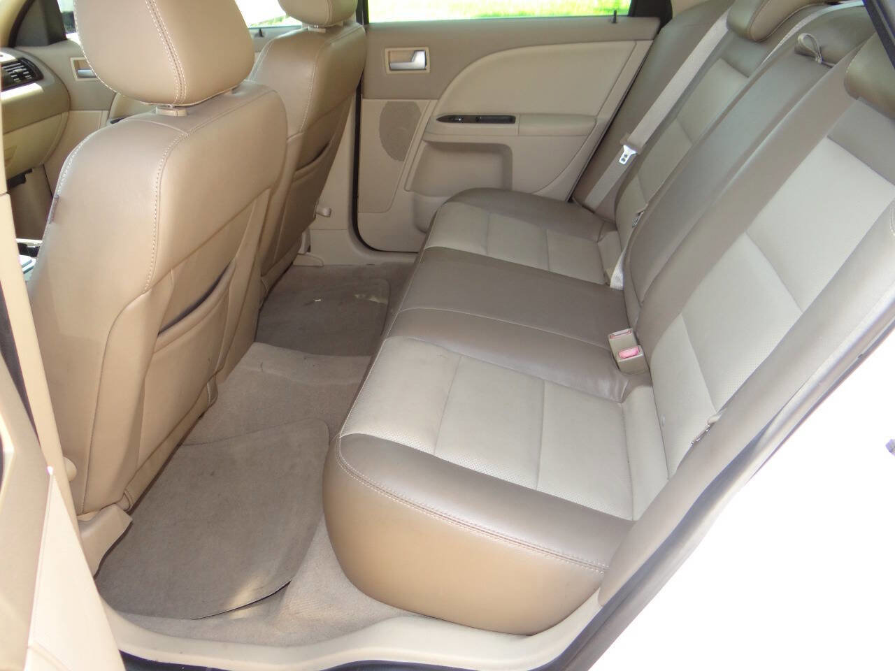 Used 2006 Mercury Montego Premier image 23