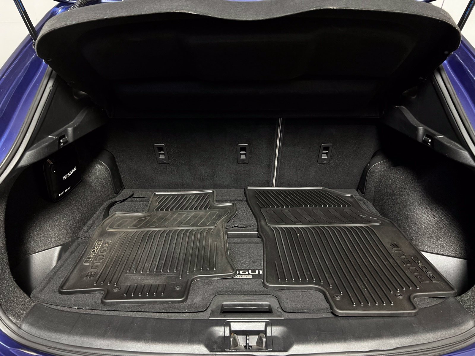 Used 2021 Nissan Rogue Sport SV FWD image 25