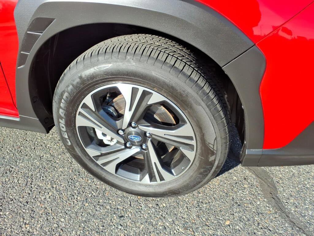 Used 2024 Subaru Crosstrek 2.0i Premium w/ Crosstrek Mirror Package AWD/4WD image 9