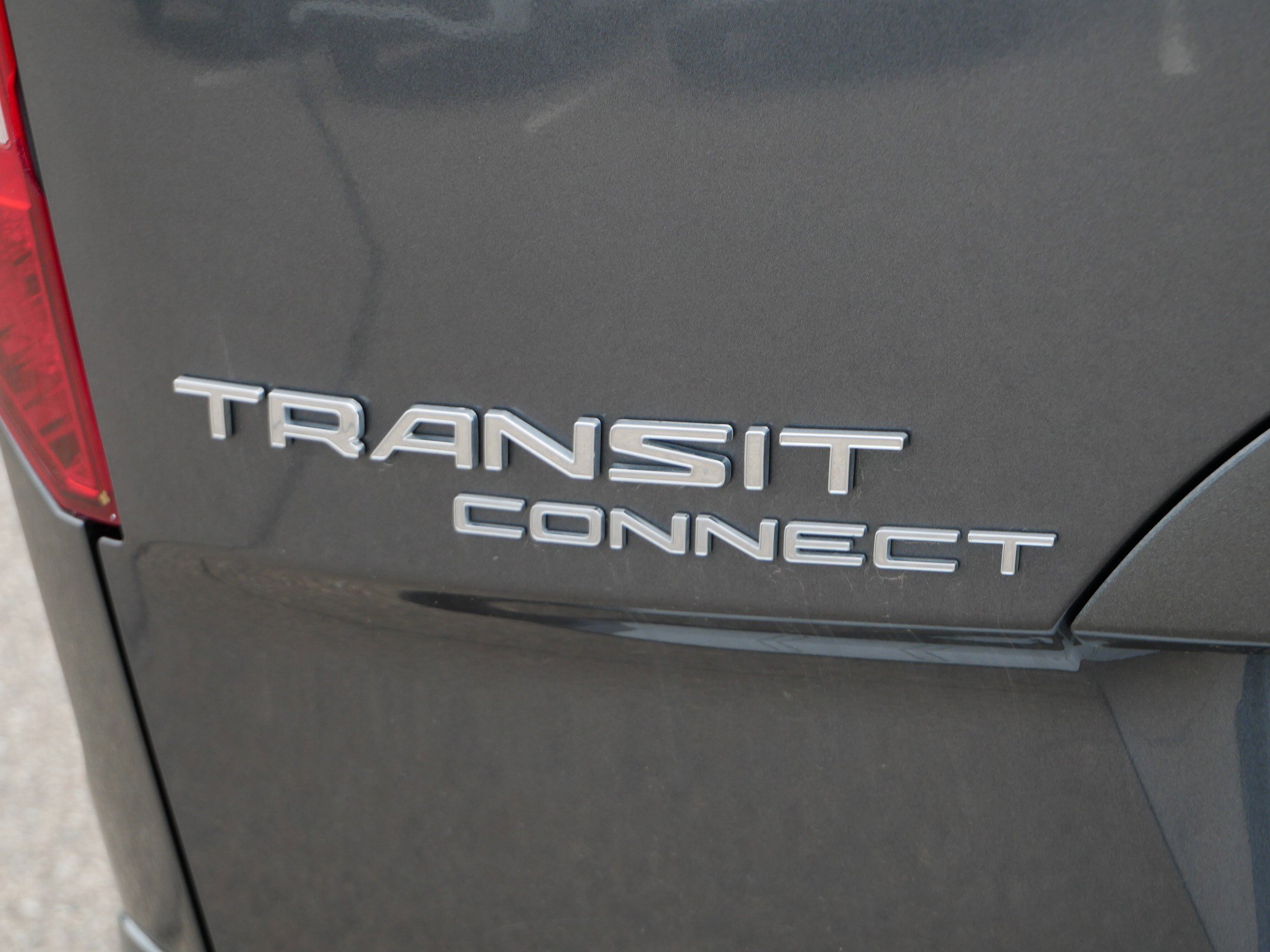Used 2023 Ford Transit Connect Titanium w/ Trailer Tow Package FWD image 17