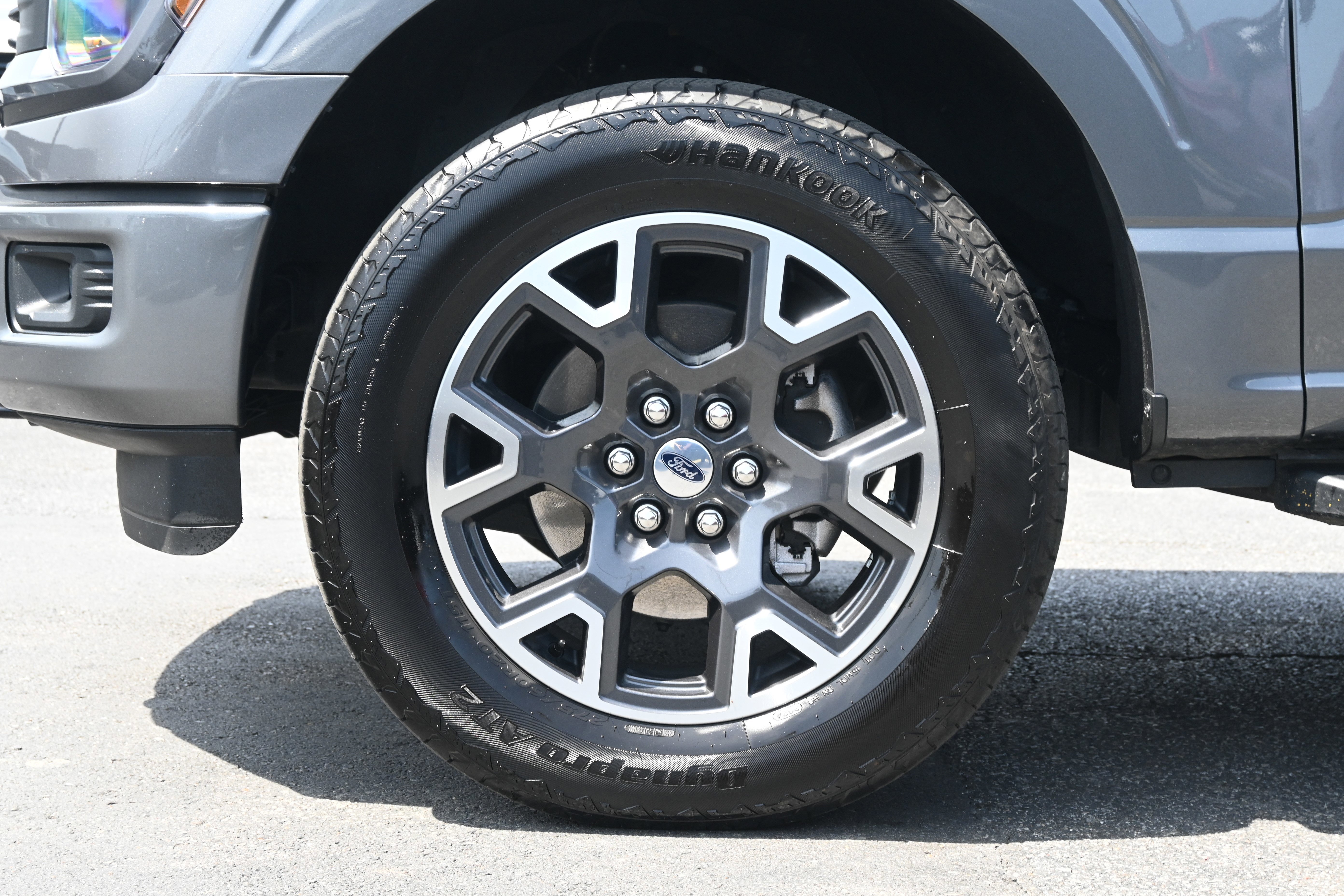 Used 2024 Ford F150 STX image 21